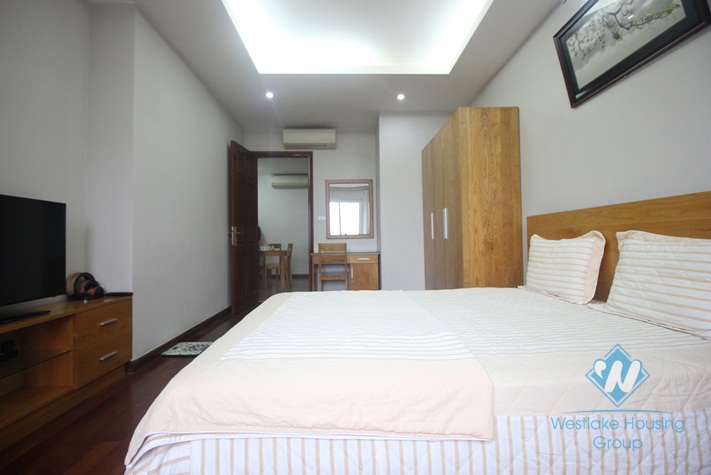 Spacious one bedroom for rent near Vincom Ba Trieu, Hai Ba Trung, Ha Noi